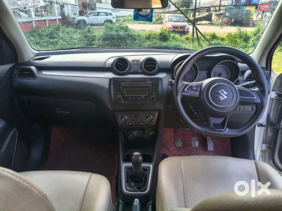 Maruti Suzuki Swift Vxi Abs Bsiv, 2020, Petrol