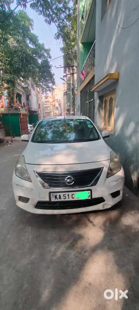 Nissan Sunny 2014