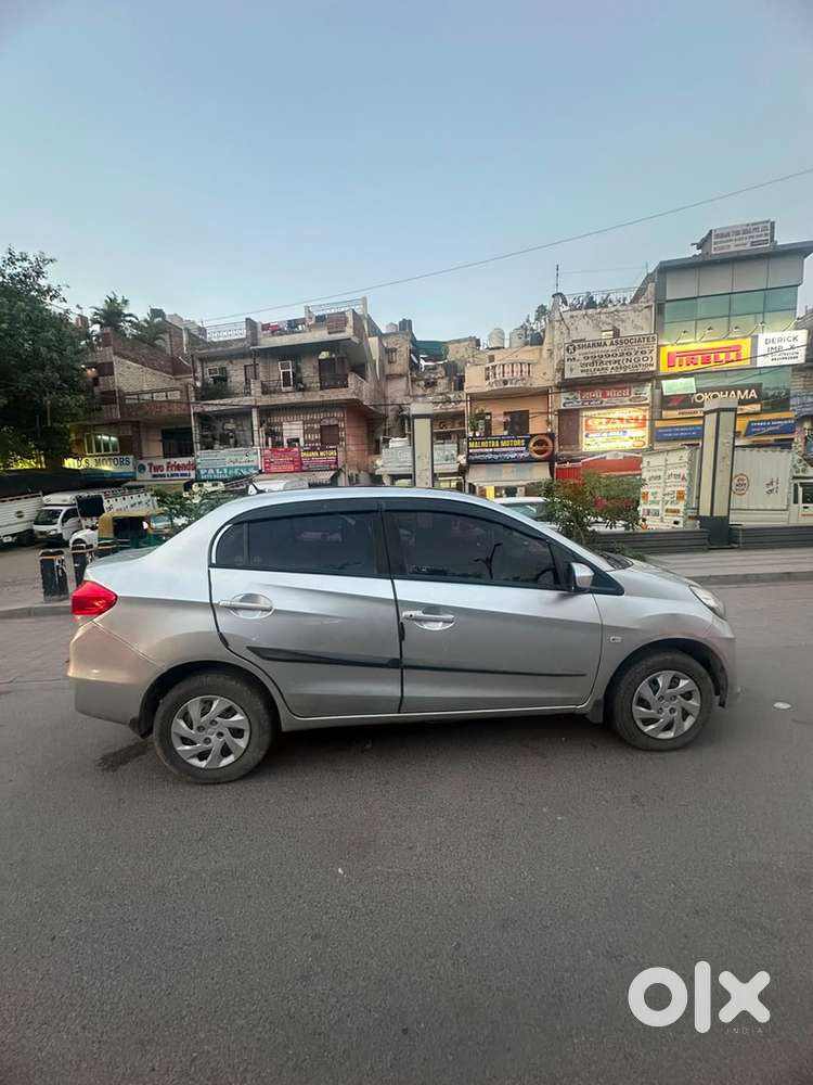 Honda Amaze Petrol 2014