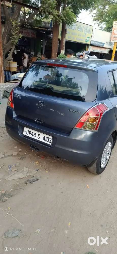 Maruti Suzuki Swift Dzire 2011 Petrol 105000 Km Driven