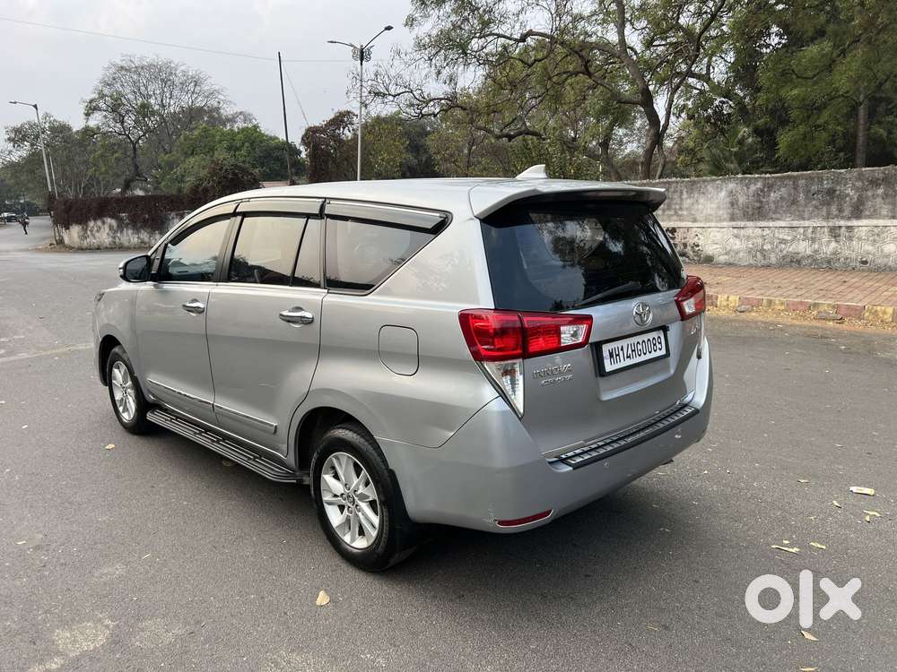 Toyota Innova Crysta