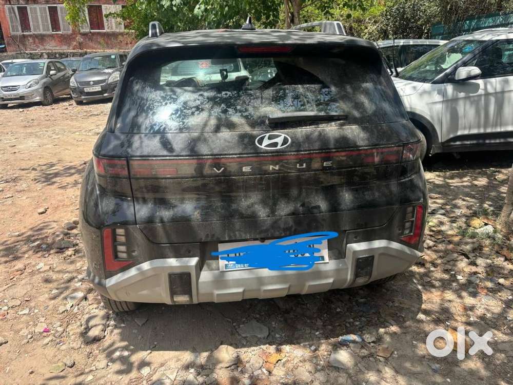 Hyundai Venue ''feb 2026'' Showroom Condition Urgent Sale