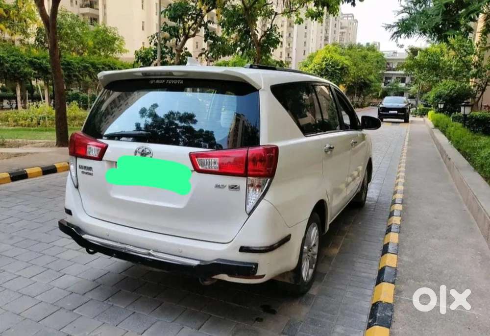 Toyota Innova Crysta 2.7 Zx At, 2016, Petrol