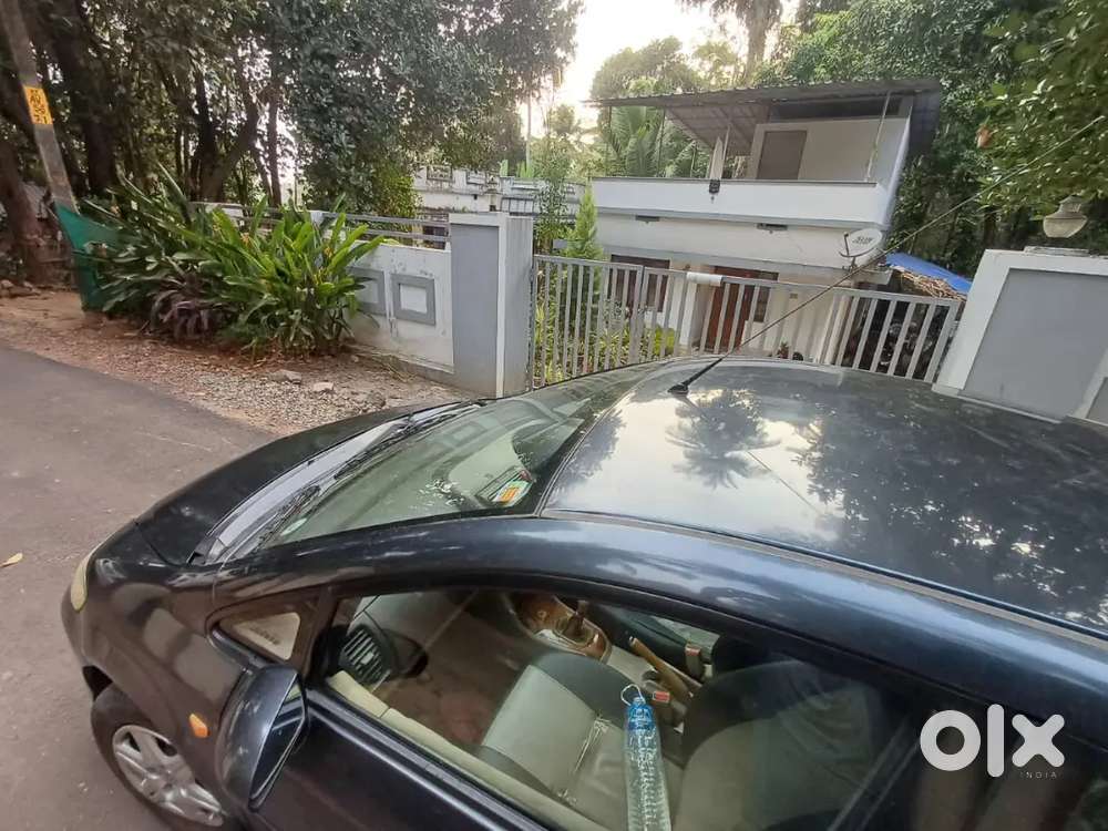 Honda City Zxi 2004 Petrol Well Maintained