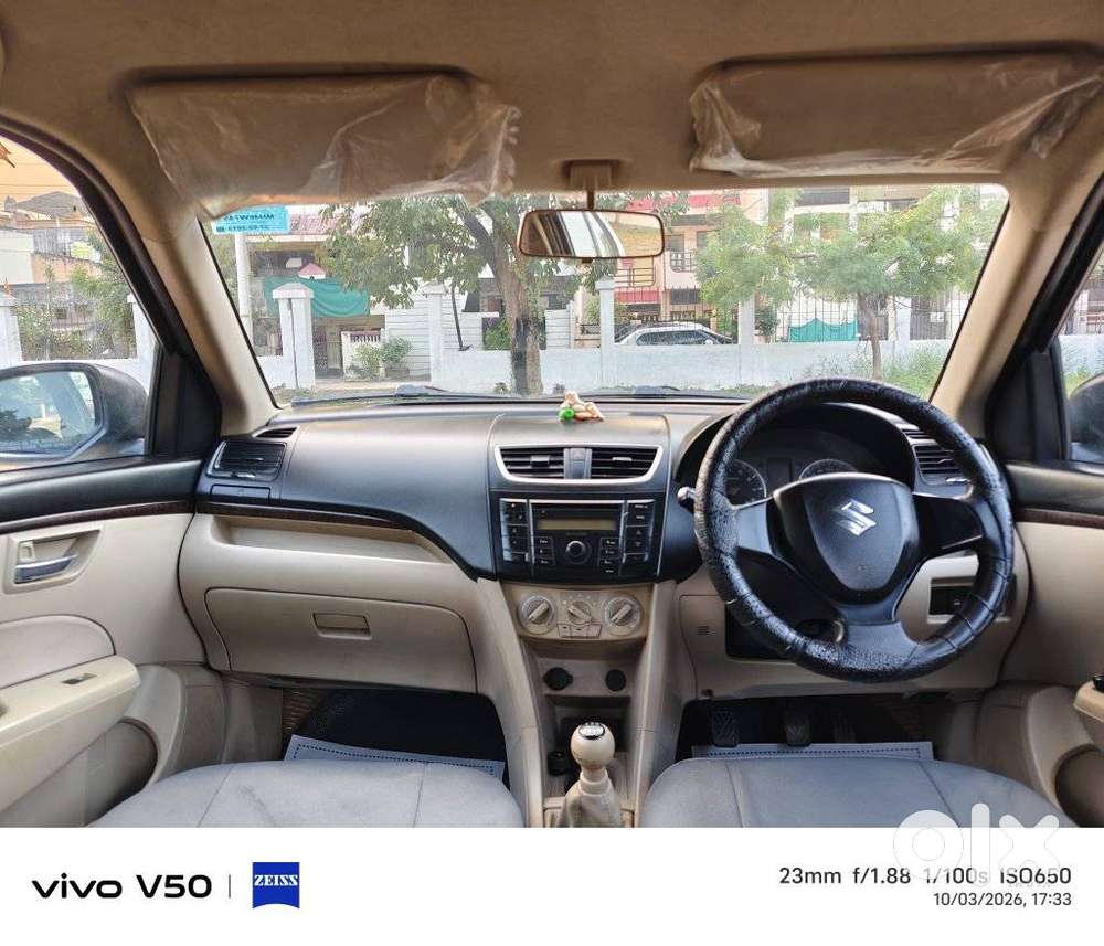 Maruti Suzuki Swift Dzire 1.2 Vxi Bsiv, 2013, Petrol