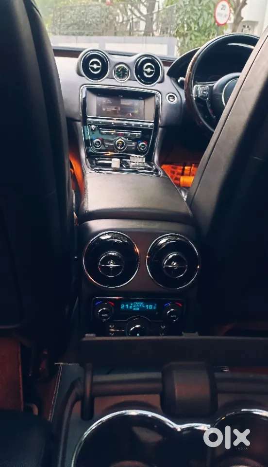 Jaguar Xj, 2016, Petrol