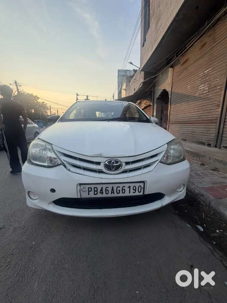 Toyota Etios Liva 2014