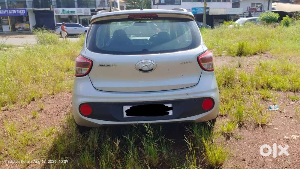 Hyundai Grand I10 Sportz, 2018, Petrol