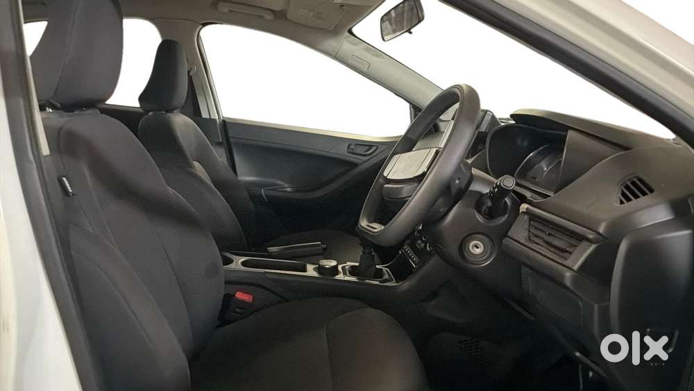 Tata Nexon Pure 1.2 Revotron Petrol 6 Mt, 2025, Petrol