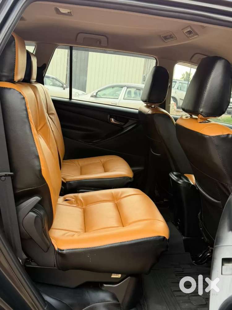 Toyota Innova Crysta 2.4 G Mt 7 Str, 2018, Diesel