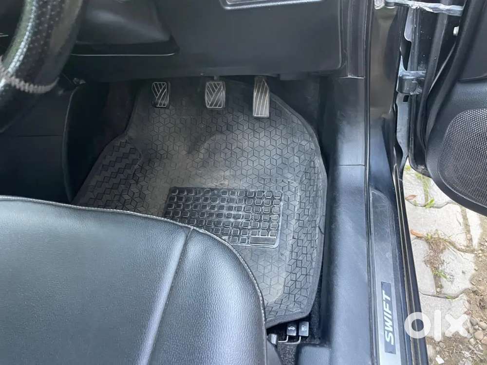 Maruti Suzuki Swift 2014 Diesel 120500 Km Driven