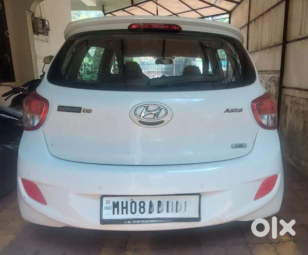 Grand I10 Asta Top Model