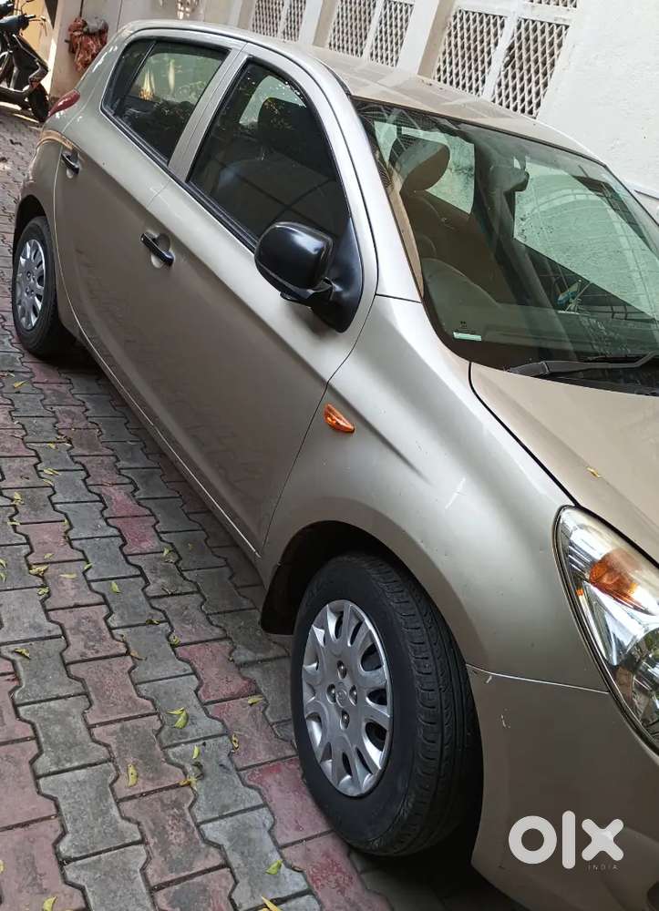 Hyundai I20 2010 Petrol 21500 Km Driven