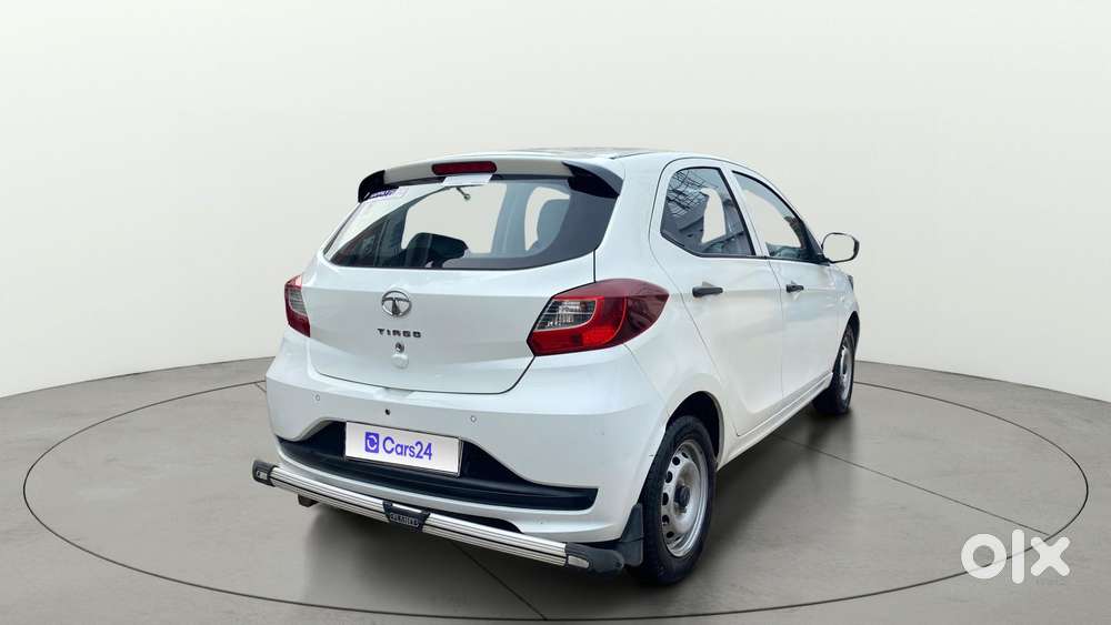 Tata Tiago Xe, 2021, Petrol