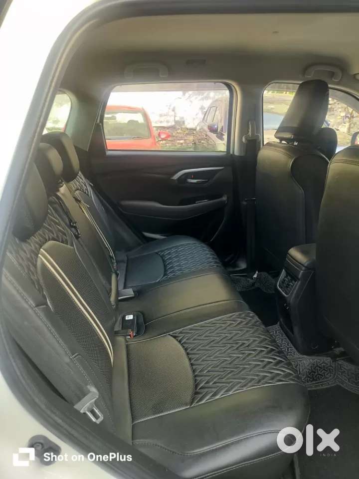 Maruti Suzuki Grand Vitara 1.5 Zeta Cng, 2023, Cng & Hybrids