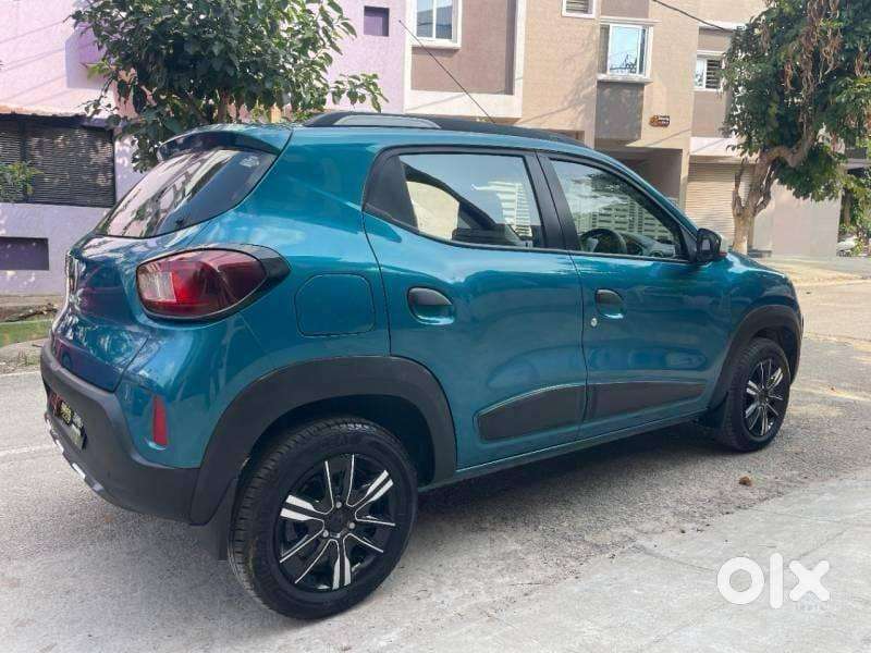 Renault Kwid 1.0 Climber (o) Dual Tone, 2023, Petrol