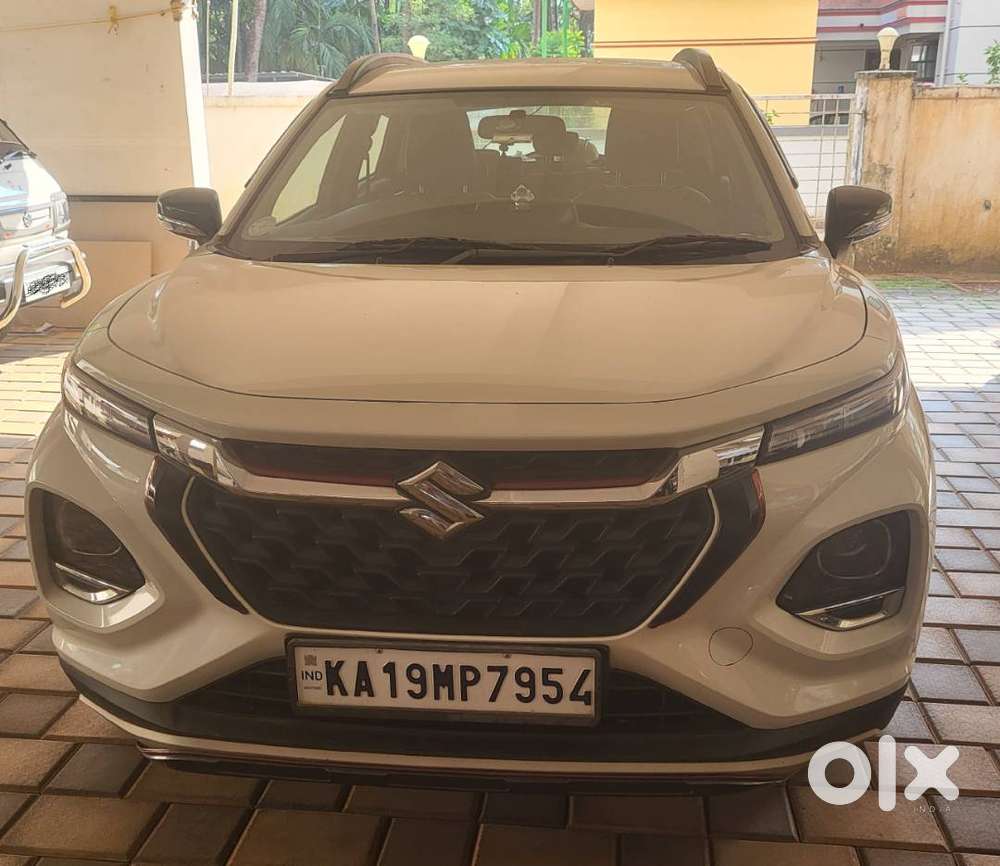 Maruti Suzuki Fronx 2024 Petrol 25600 Km Driven