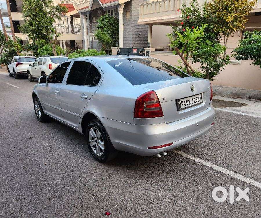 Skoda Laura Elegance 1.9 Tdi Mt, 2009, Diesel