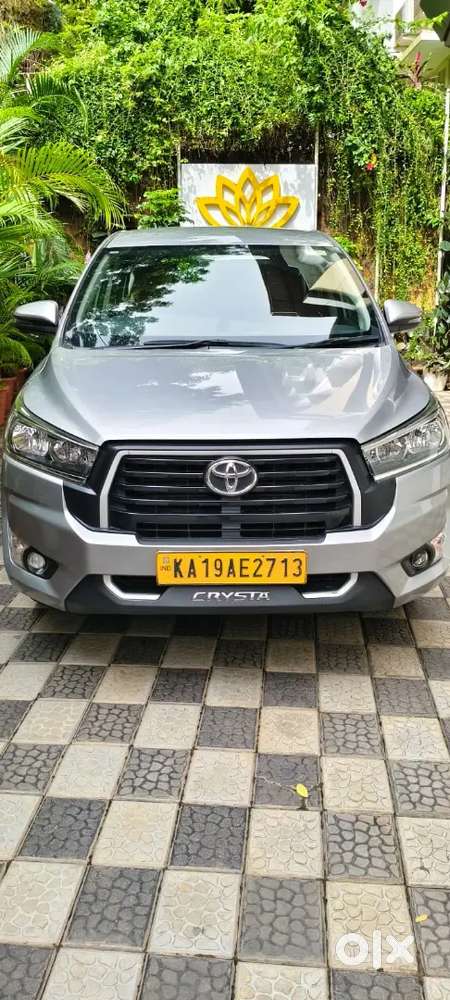 Toyota Innova Crysta 2023