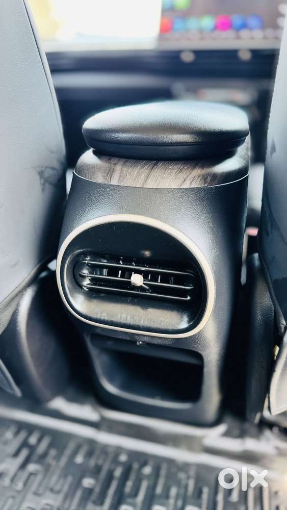 Mg Windsor Ev Essence, 2024, Electric