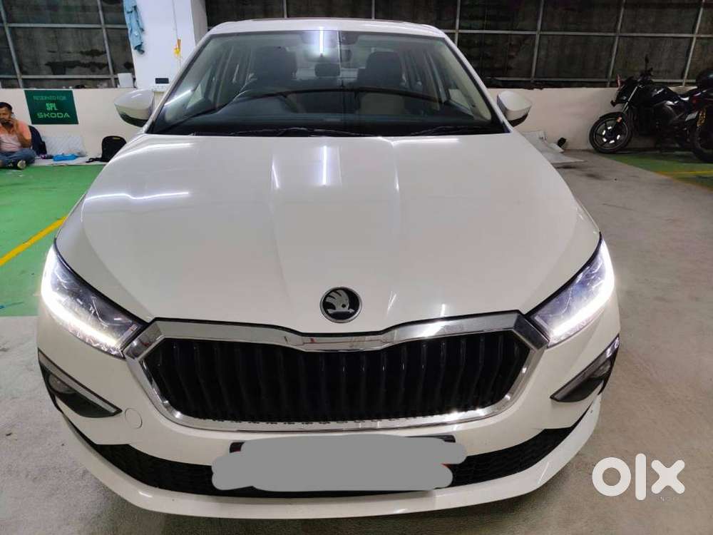 Skoda Slavia Style 1.0l Tsi Mt, 2025, Petrol