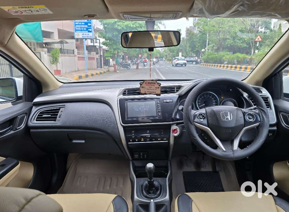 Honda City I-vtec V, 2020, Petrol