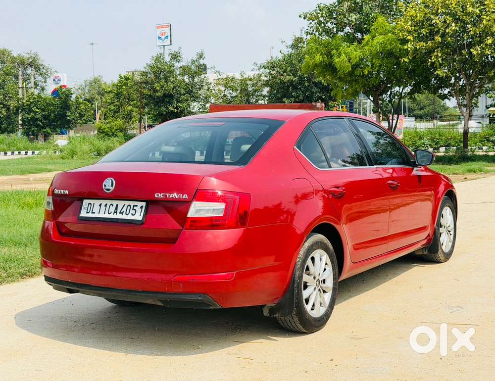 Skoda Octavia Petrol 2014