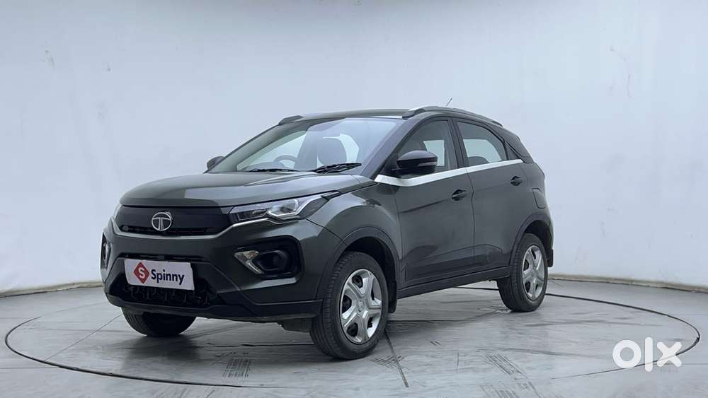 Tata Nexon 1.2 Revotron Xm (s), 2023, Petrol