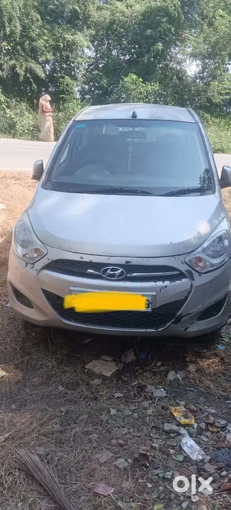 Hyundai I10 2012 Petrol 63000 Km Driven