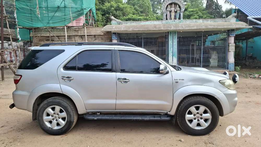 Showroom Condition Fortuner