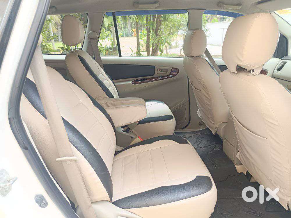 Toyota Innova 2.5 G (diesel) 7 Seater, 2012, Diesel