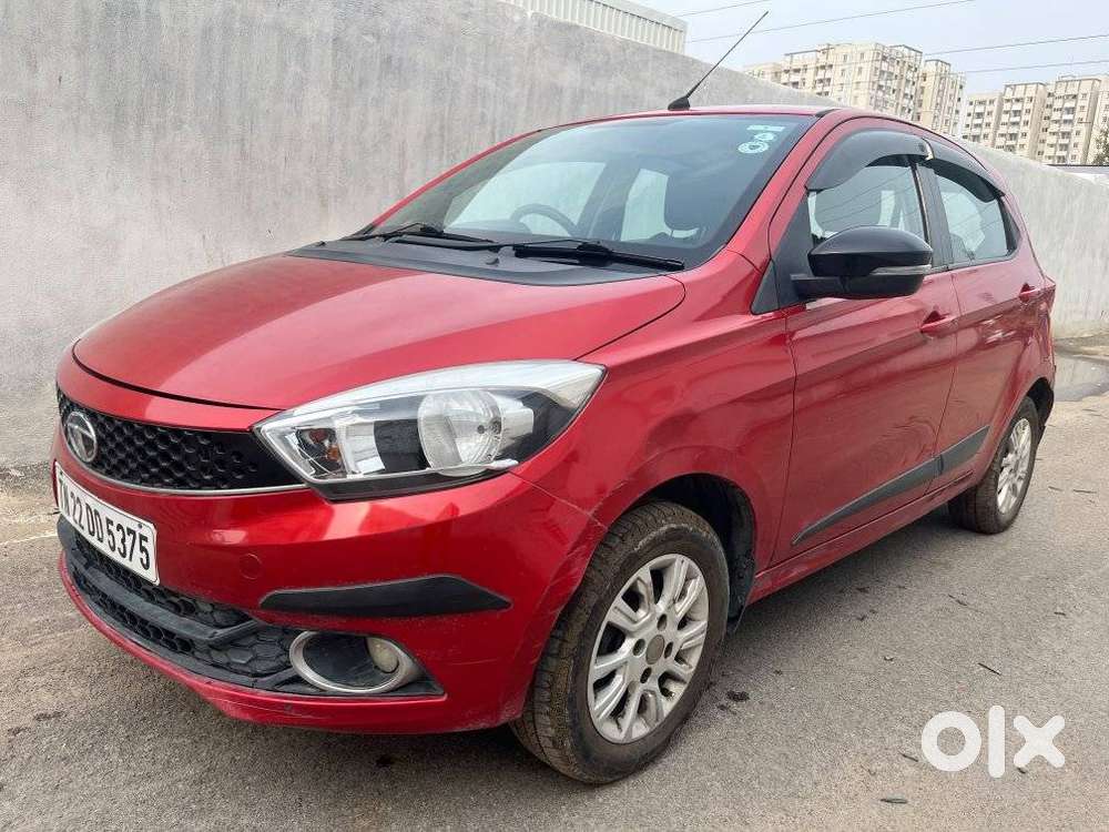 Tata Tiago, 2016, Petrol