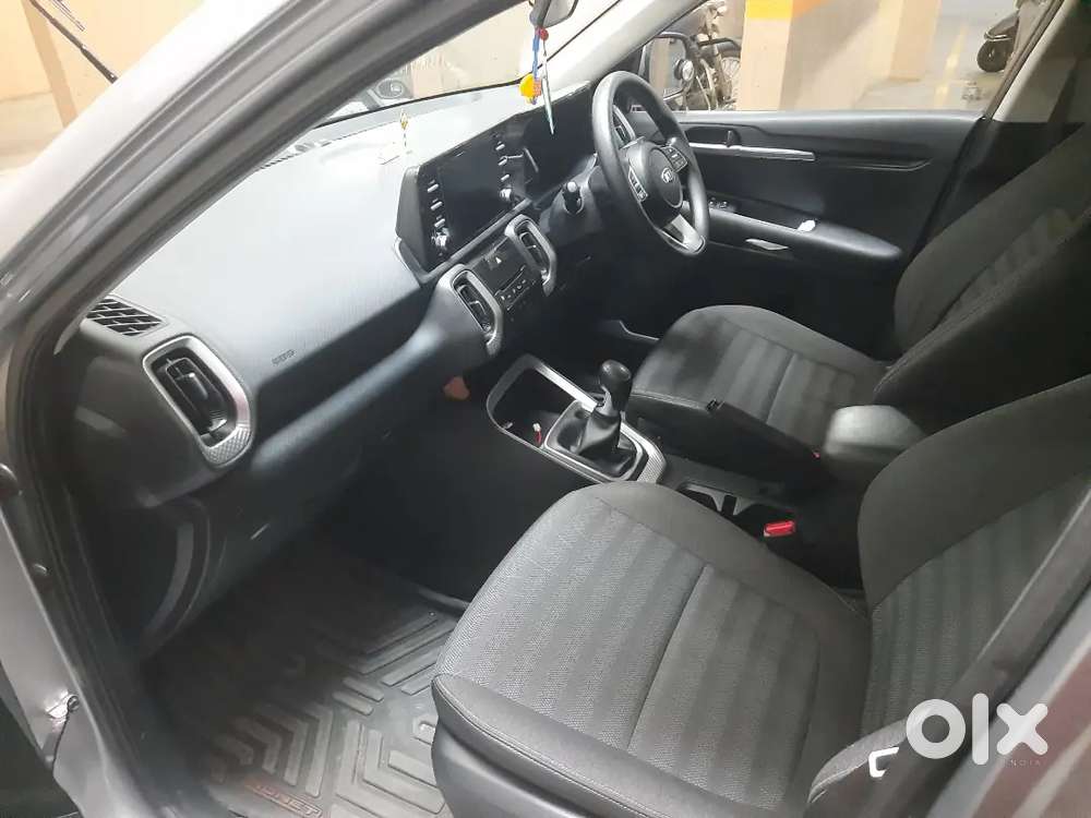 Kia Sonet 1.5  Diesel Htk + Mt 39000 Km