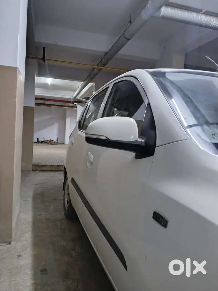Hyundai Grand I10 Sportz 2011