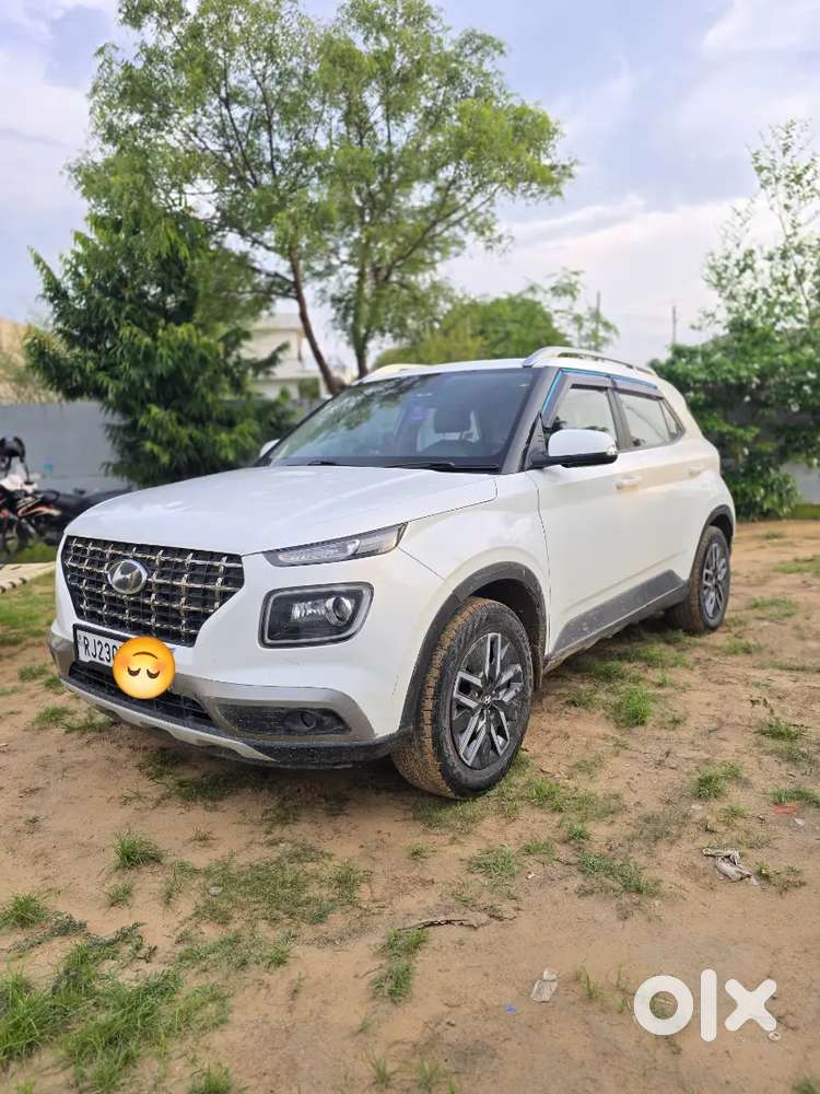 Hyundai Venue Diesel 2022 2nd Owner