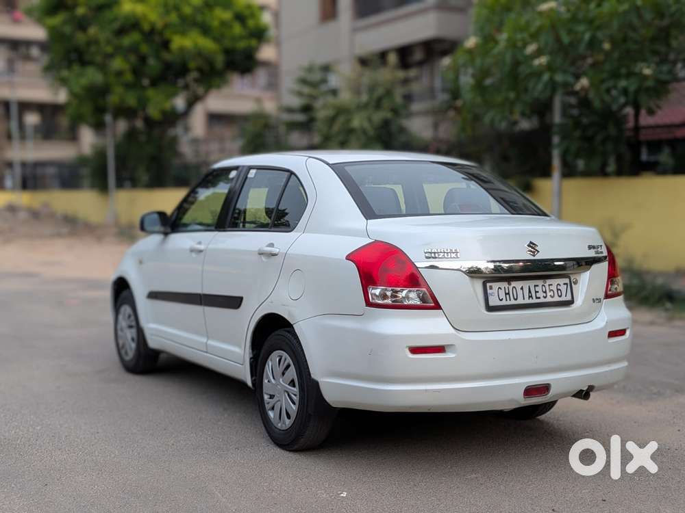 Maruti Suzuki Swift Dzire 1.2 Vxi Bsiv, 2010, Petrol