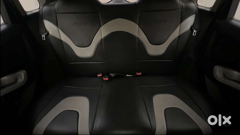 Ford Figo 2010-2012 Petrol Zxi, 2012, Petrol