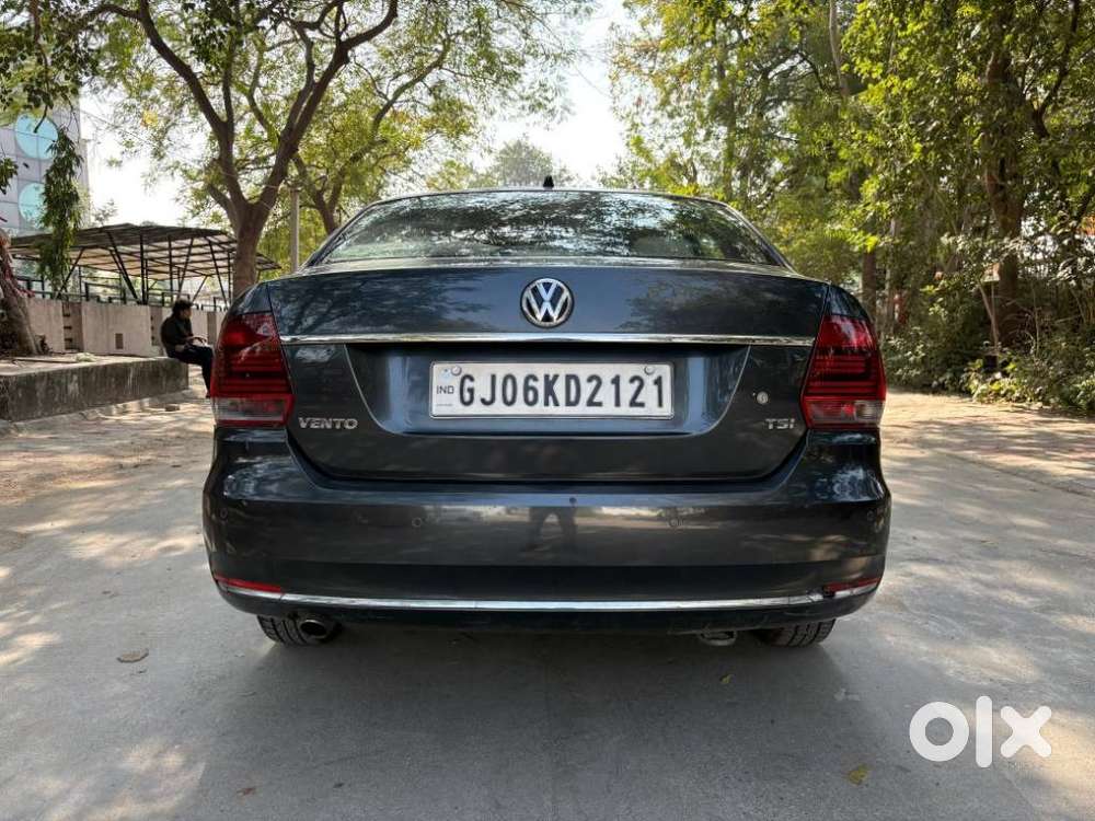Volkswagen Vento 2010-2013 Petrol Highline At, 2016, Petrol