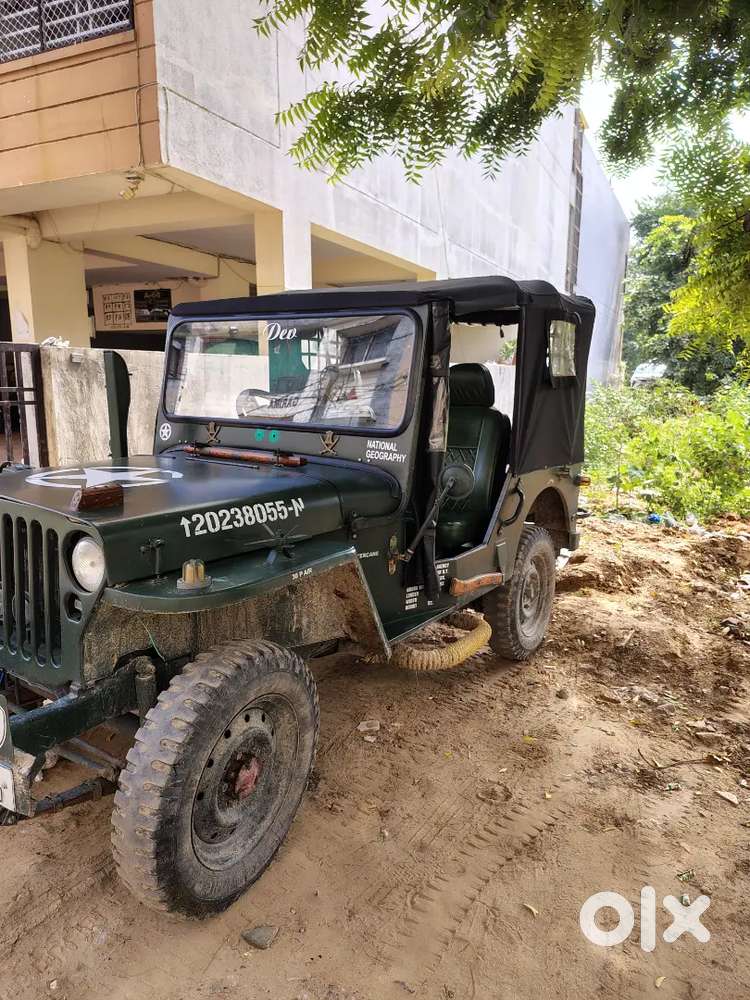 Mahindra Jeep Commander 750 1987