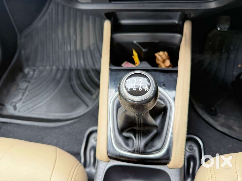 Honda City 1.5 V 5th Gen I-vtec Mt, 2022, Petrol