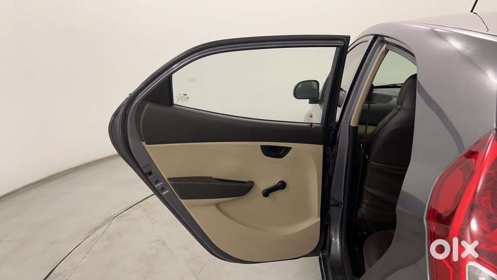 Hyundai Eon Magna +, 2017, Petrol