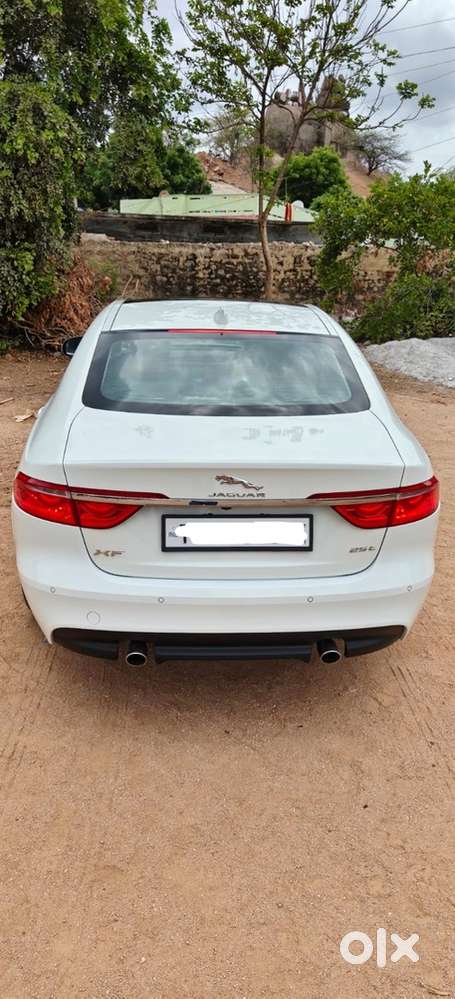 Jaguar Xf Petrol 2019