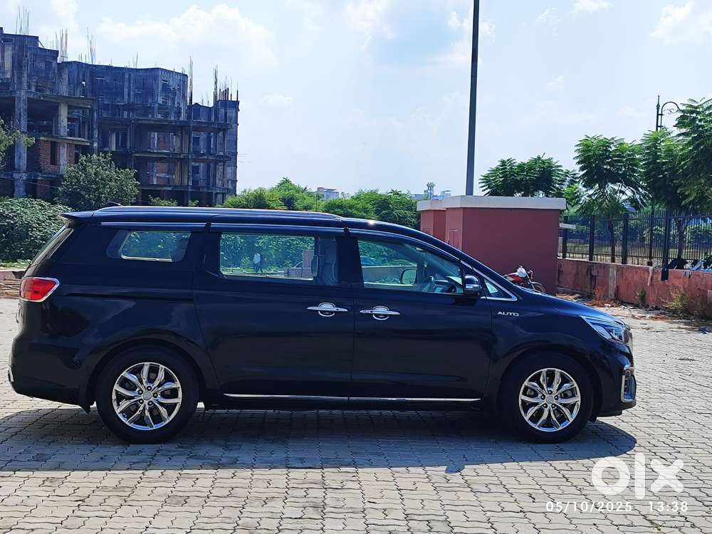 Kia Carnival Premium 8 Str, 2020, Diesel