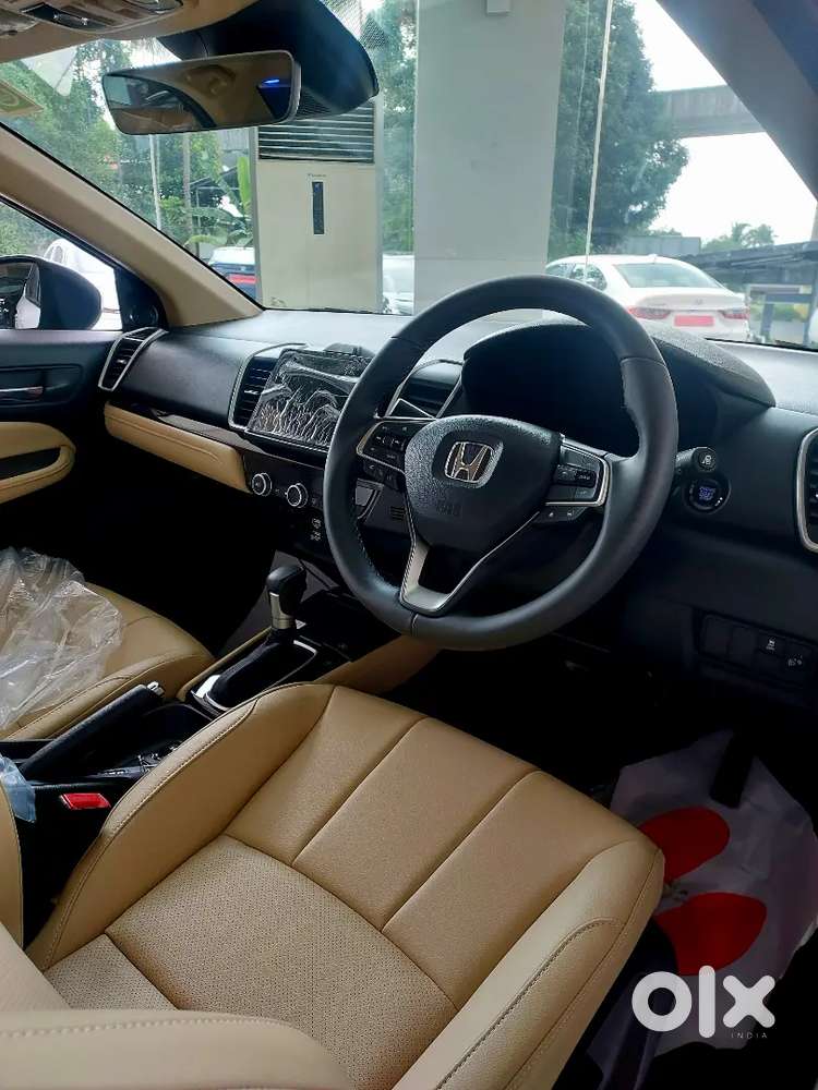 Honda City Zx 2025 Petrol 0 Km Driven