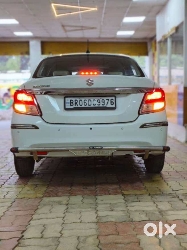 Maruti Suzuki Dzire 1.2 Vxi, 2023, Petrol