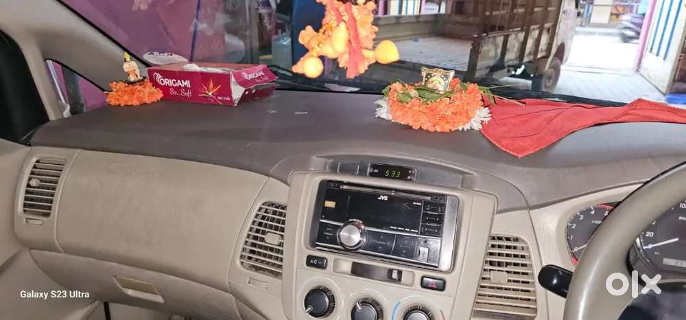 Toyota Innova Diesel 2013 Second Owner