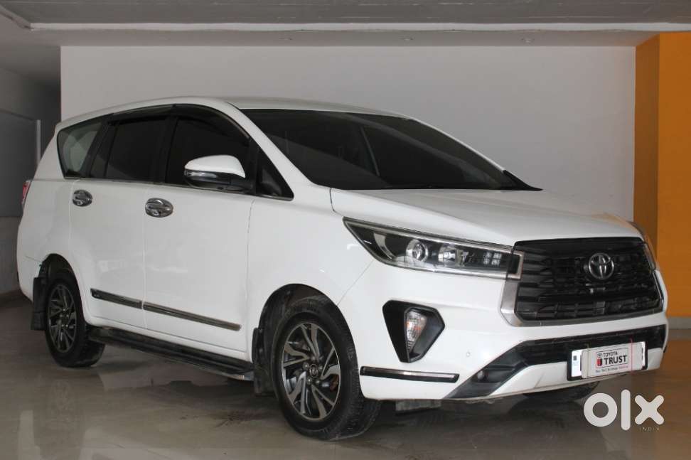 Toyota Innova Crysta 2.4 V, 2022, Diesel