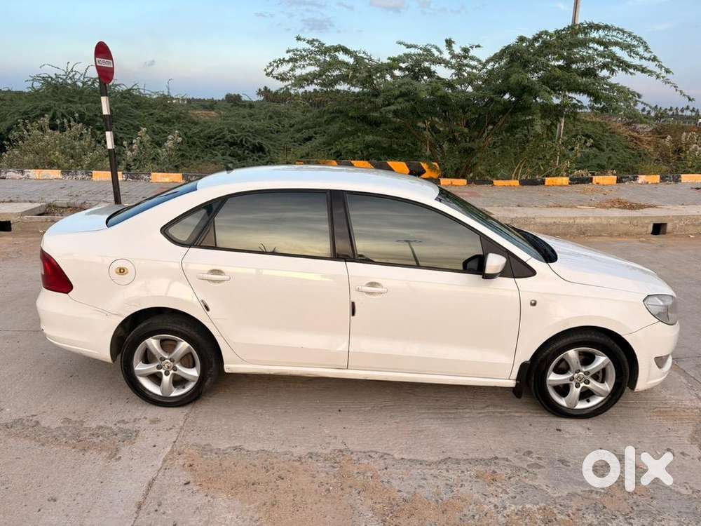 Skoda Rapid 2013 Diesel Well Maintained