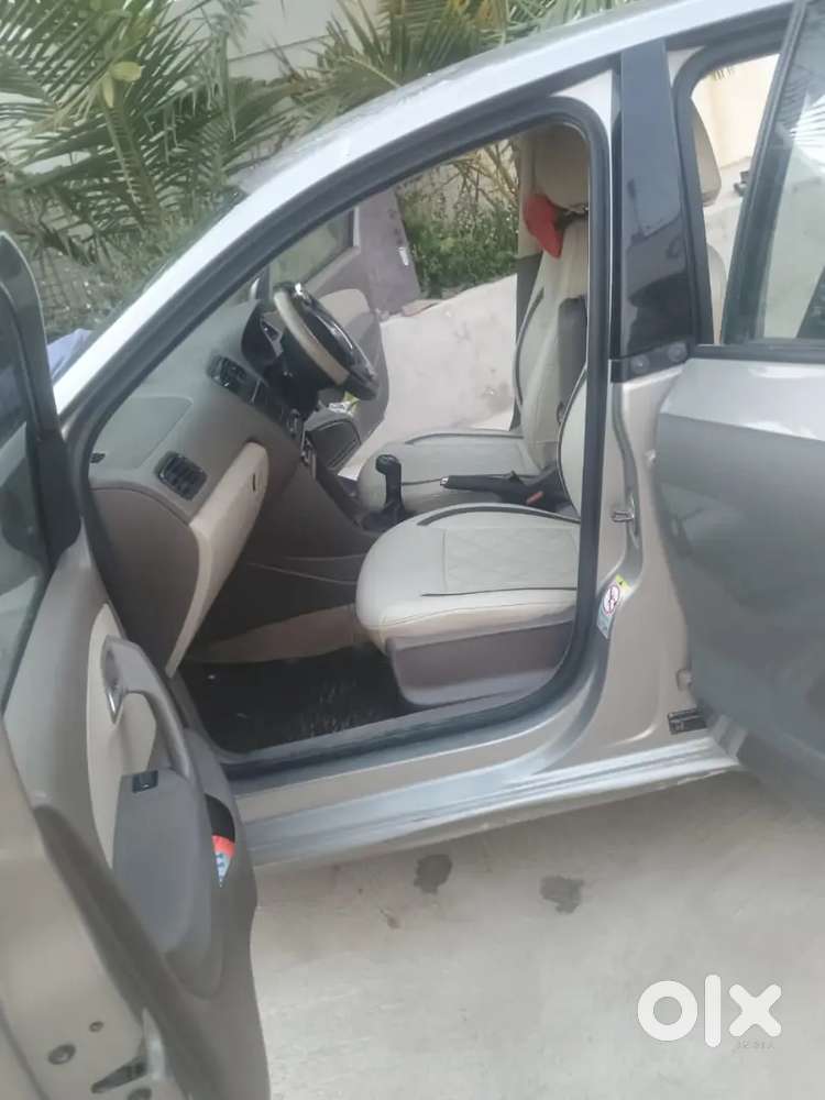 Skoda Rapid 2012 Diesel Good Condition 22kmpl Bangalore Registration