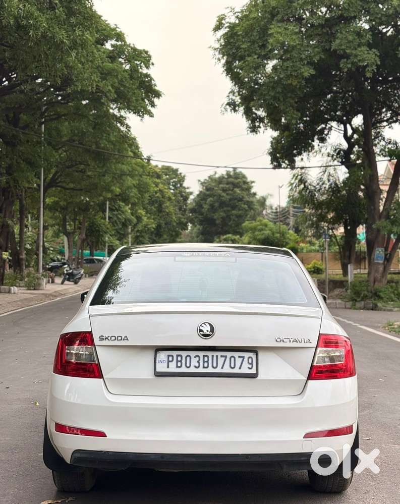 Skoda Octavia Zeal Elegance 2.0 Tdi At, 2015, Diesel